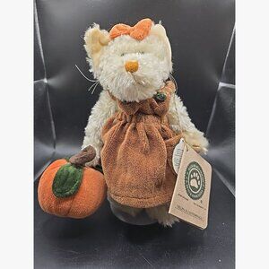 Vintage Boyds Bears Felina B. Catterwall 8" Bear w/Pumpkin Style # 919701-01 NWT